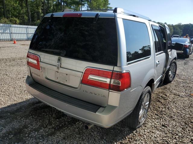 5LMJJ2H54CEL05076 - 2012 LINCOLN NAVIGATOR SILVER photo 4