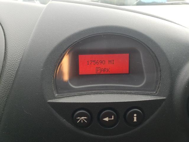 2G2WP522751185505 - 2005 PONTIAC GRAND PRIX 白色 照片 9