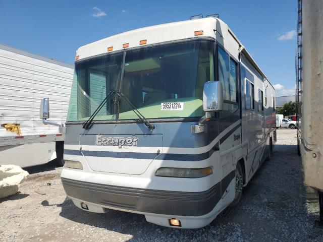 4VZBN24992C041404 - 2002 SPARTAN MOTORS MOTORHOME 4VZ WHITE photo 2