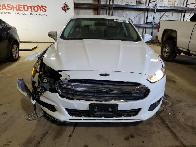 1FA6P0HDXG5115074 - 2016 FORD FUSION SE WHITE photo 5