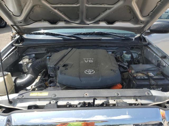 3TMJU4GN8BM110442 - 2011 TOYOTA TACOMA DOUBLE CAB PRERUNNER SILVER photo 11