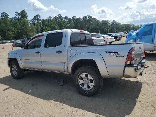 3TMJU4GN8BM110442 - 2011 TOYOTA TACOMA DOUBLE CAB PRERUNNER SILVER photo 2
