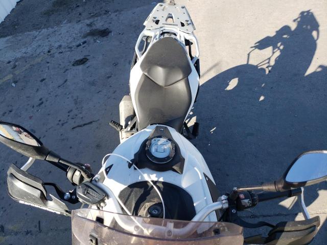 WB10D1303GZ462318 - 2016 BMW S 1000 XR TWO TONE photo 5