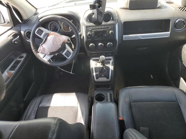 1C4NJDEB7GD781381 - 2016 JEEP COMPASS LATITUDE თეთრი ფოტო 8