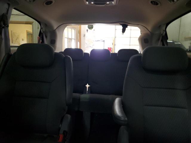 2A4RR5D14AR288636 - 2010 CHRYSLER TOWN & COU TOURING SILVER photo 10