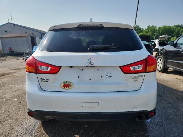 JA4AP3AW3HZ044239 - 2017 MITSUBISHI OUTLANDER ES Blanc photo 6