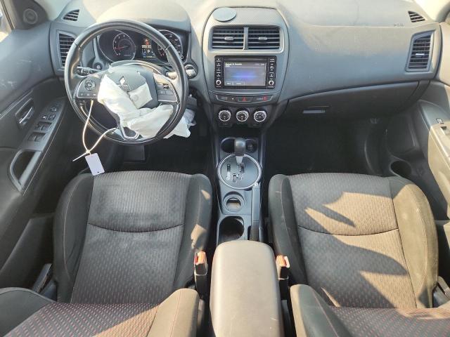 JA4AP3AW3HZ044239 - 2017 MITSUBISHI OUTLANDER ES Blanc photo 8