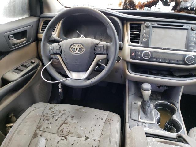 5TDJKRFH1GS297819 - 2016 TOYOTA HIGHLANDER XLE GRAY photo 8