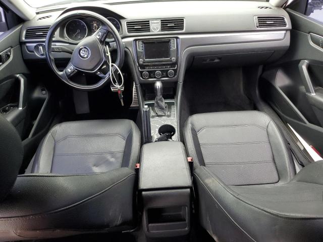 1VWDT7A31HC049452 - 2017 VOLKSWAGEN PASSAT R-LINE Boz foto 8