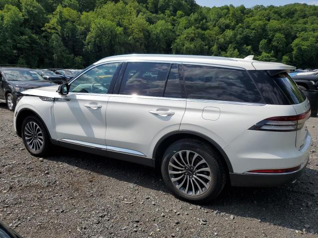 5LM5J7XC9PGL09911 - 2023 LINCOLN AVIATOR RESERVE WHITE photo 2