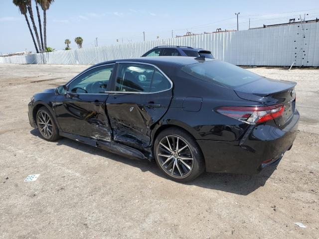 4T1T11AK7PU725965 - 2023 TOYOTA CAMRY SE NIGHT SHADE BLACK photo 2