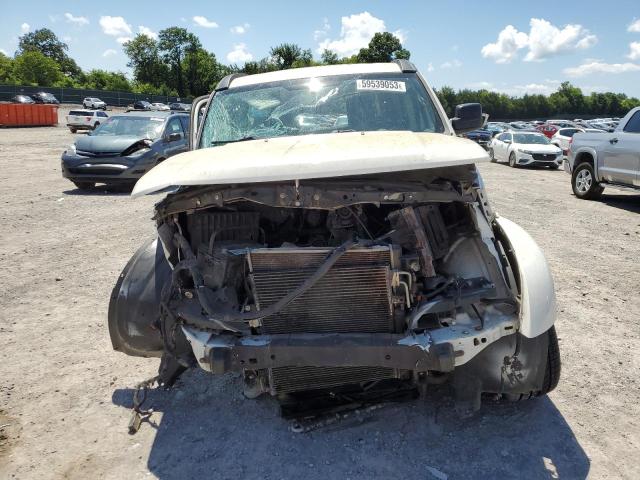 1D8GU58607W732694 - 2007 DODGE NITRO R/T WHITE photo 5