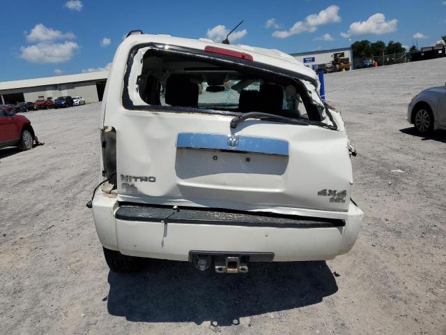 1D8GU58607W732694 - 2007 DODGE NITRO R/T WHITE photo 6