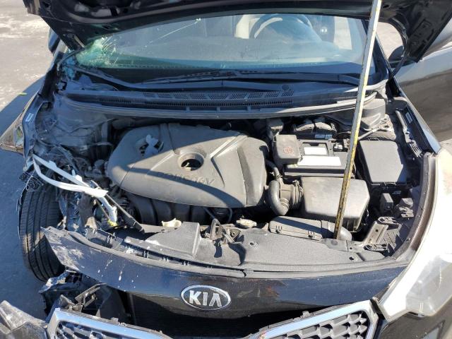 KNAFK4A61F5339972 - 2015 KIA FORTE LX BLACK photo 11