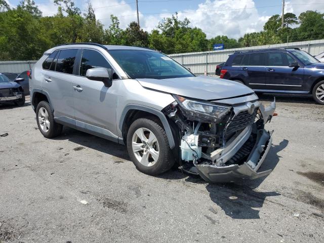 2T3W1RFVXKW051339 - 2019 TOYOTA RAV4 XLE ვერცხლისფერი ფოტო 4