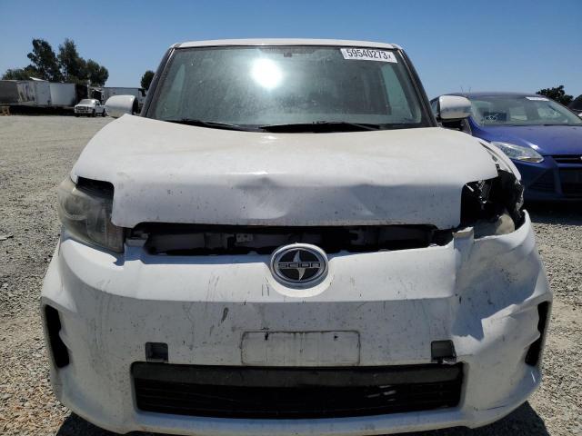 JTLZE4FE3DJ045182 - 2013 TOYOTA SCION XB WHITE photo 5