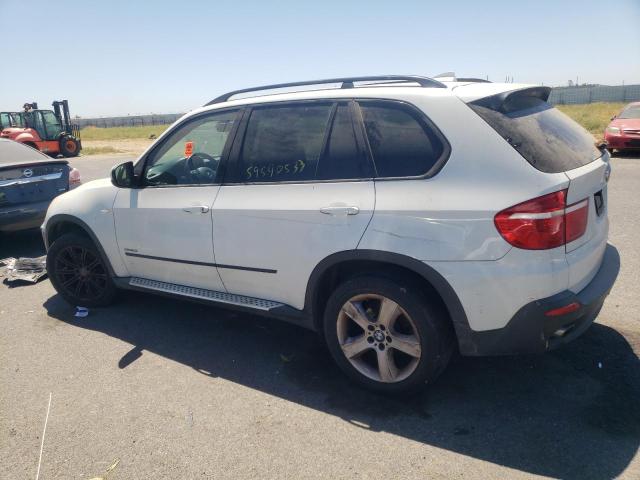 5UXFE43599L266640 - 2009 BMW X5 XDRIVE30I WHITE photo 2