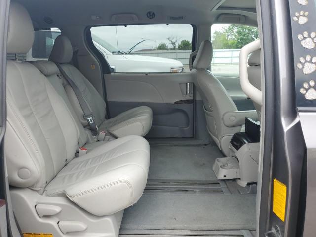 5TDYK3DCXBS107589 - 2011 TOYOTA SIENNA XLE 灰色 照片 11