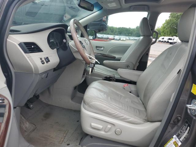 5TDYK3DCXBS107589 - 2011 TOYOTA SIENNA XLE 灰色 照片 7