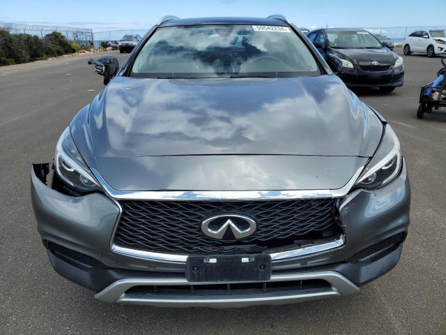 SJKCH5CR1HA032469 - 2017 INFINITI QX30 BASE GRAY photo 5