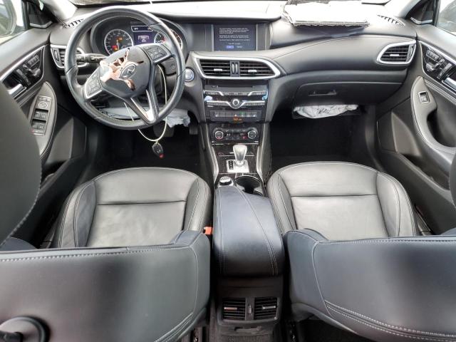 SJKCH5CR1HA032469 - 2017 INFINITI QX30 BASE GRAY photo 8