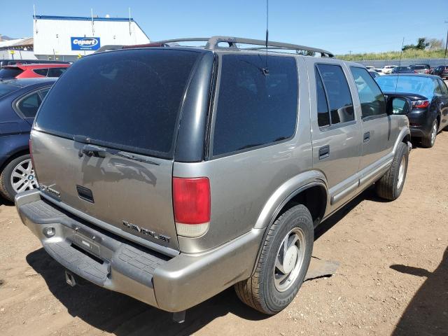 1GNDT13W312190629 - 2001 CHEVROLET BLAZER SILVER photo 3