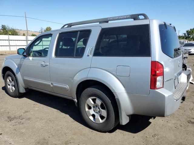 5N1AR18U76C625103 - 2006 NISSAN PATHFINDER LE SILVER photo 2