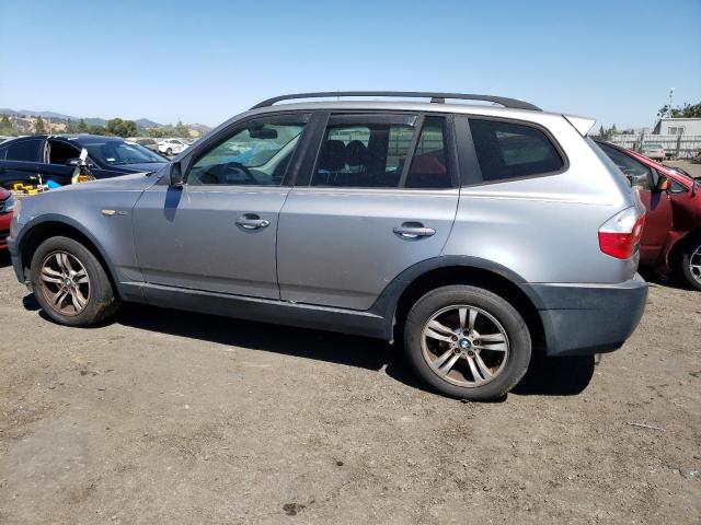 WBXPA93485WD17615 - 2005 BMW X3 3.0I GRAY photo 2