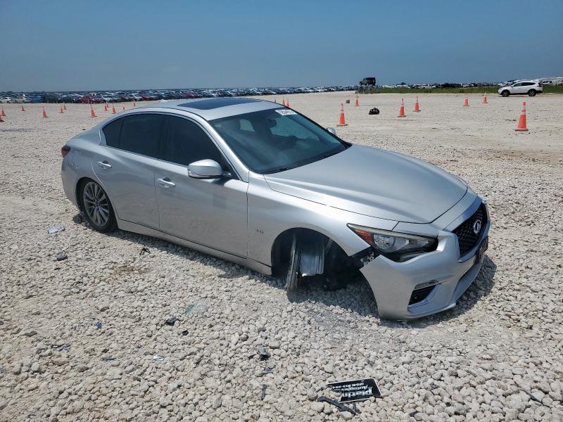 JN1EV7AP7JM590674 - 2018 INFINITI Q50 LUXE SILVER photo 4