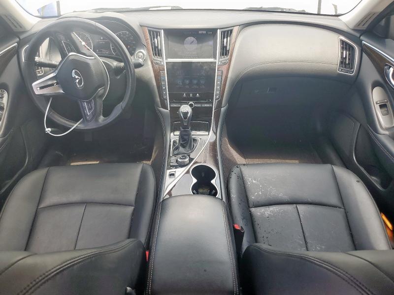 JN1EV7AP7JM590674 - 2018 INFINITI Q50 LUXE SILVER photo 8