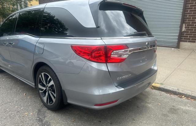 5FNRL6H9XJB034969 - 2018 HONDA ODYSSEY ELITE Plata foto 3