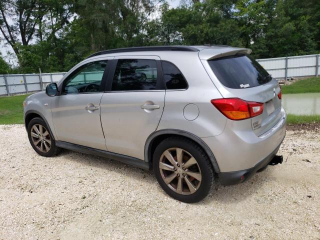 4A4AP5AUXDE024435 - 2013 MITSUBISHI OUTLANDER LE SILVER photo 2