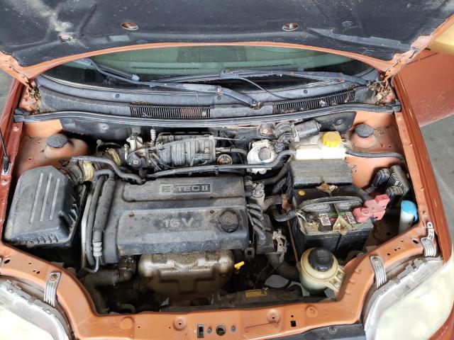 KL1TD62695B405993 - 2005 CHEVROLET AVEO BASE ORANGE photo 11