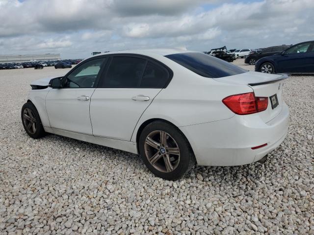 WBA3B1G59FNT64005 - 2015 BMW 320 I WHITE photo 2