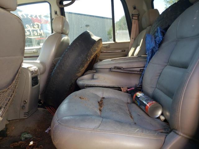 5LMPU28L6WLJ54354 - 1998 LINCOLN NAVIGATOR 黑色 照片 6