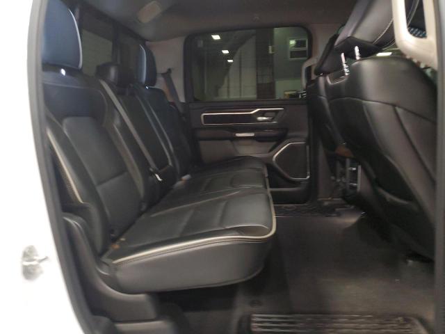 DPSMN181601 - 2022 RAM 1500 LARAM 白色 照片 10