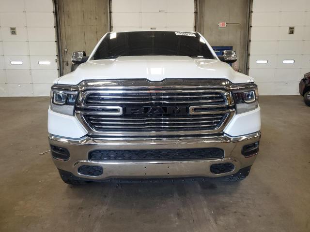 DPSMN181601 - 2022 RAM 1500 LARAM 白色 照片 5