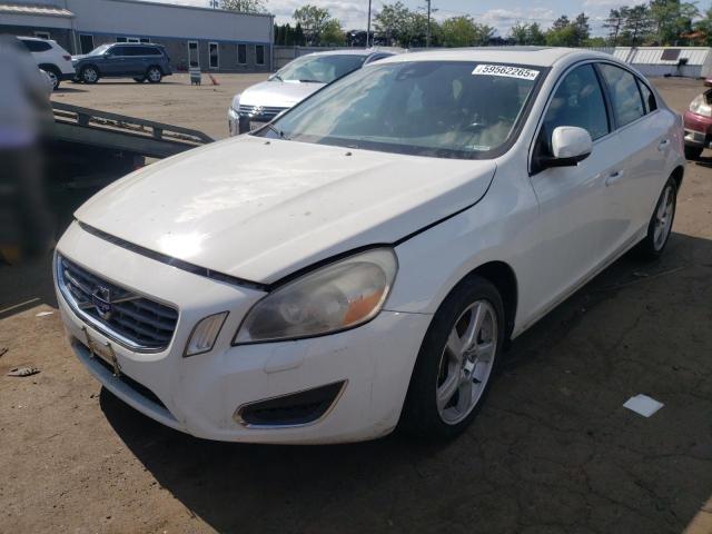 2013 VOLVO S60 T5, null