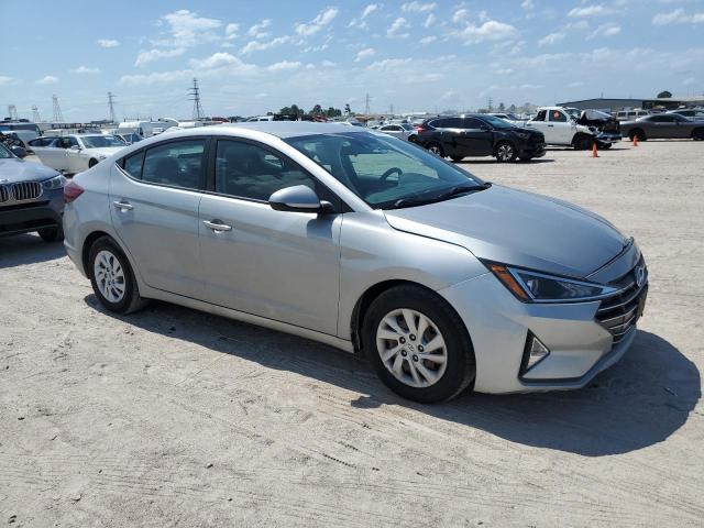 5NPD74LF4LH565685 - 2020 HYUNDAI ELANTRA SE SILVER photo 4