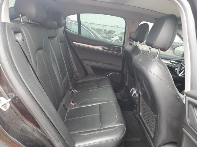 ZASFAKPN3J7B69725 - 2018 ALFA ROMEO STELVIO SPORT შავი ფოტო 11