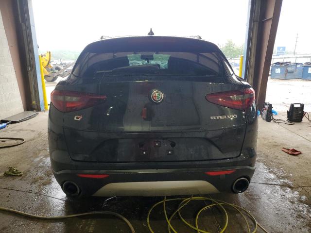 ZASFAKPN3J7B69725 - 2018 ALFA ROMEO STELVIO SPORT შავი ფოტო 6