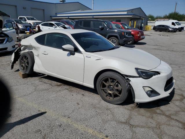 JF1ZNAA13G8700960 - 2016 TOYOTA SCION FR-S თეთრი ფოტო 4