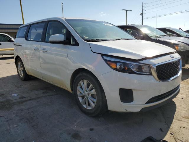 KNDMA5C1XH6279675 - 2017 KIA SEDONA L WHITE photo 4