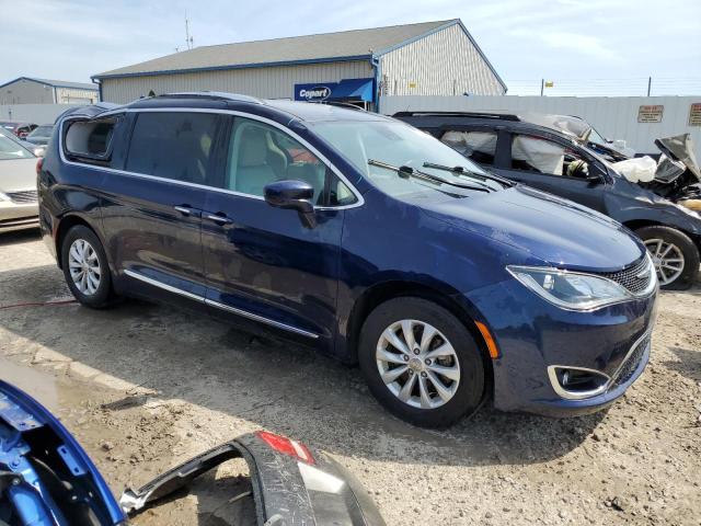 2C4RC1EG9JR295245 - 2018 CHRYSLER PACIFICA TOURING L PLUS BLUE photo 4