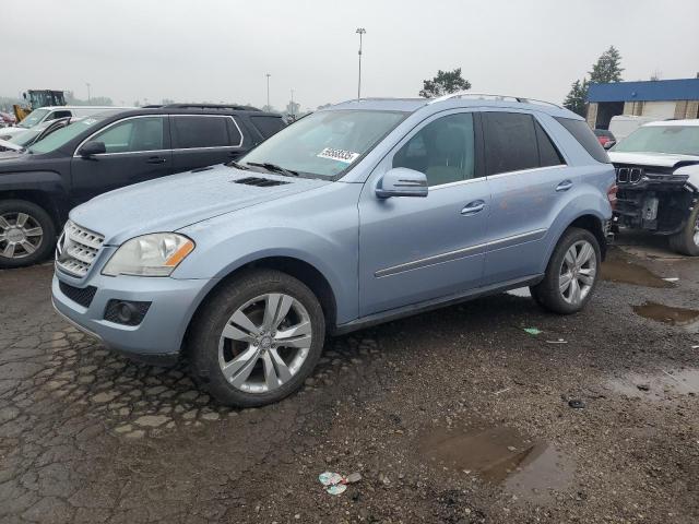 4JGBB8GBXBA683651 - 2011 MERCEDES-BENZ ML 350 4MATIC BLUE photo 1