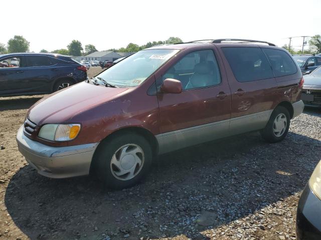 2002 TOYOTA SIENNA LE, 