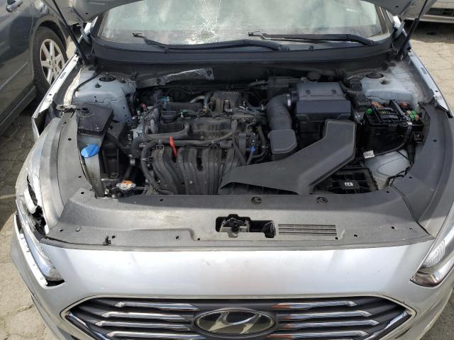 5NPE24AF3KH762836 - 2019 HYUNDAI SONATA SE GRAY photo 11