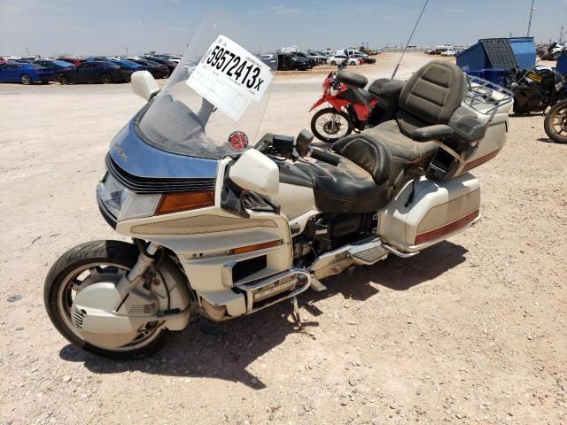 1HFSC2238LA200468 - 1990 HONDA GL1500 SE WHITE photo 2