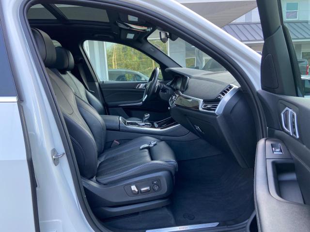 5UXCR6C59KLL00679 - 2019 BMW X5 XDRIVE40I WHITE photo 5
