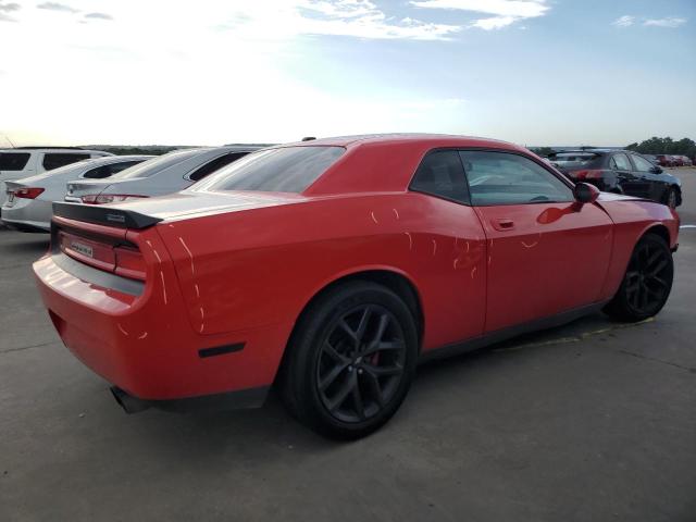 2B3CJ7DWXAH104012 - 2010 DODGE CHALLENGER SRT-8 RED photo 3